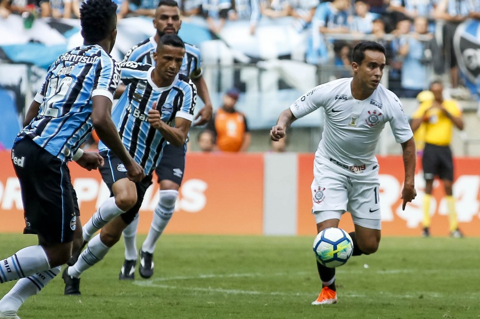 O maestro Jadson durante jogo diante o Grmio, pela ltima rodada do Campeonato Brasileiro