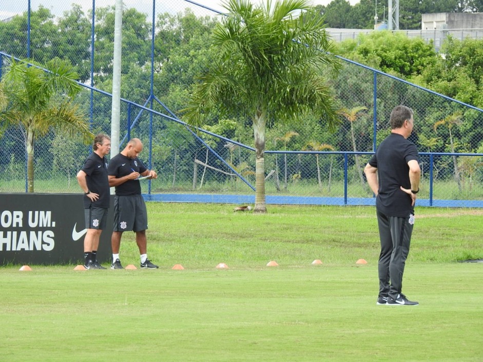 Fbio Carille comandou seu primeiro treino de 2019 no Corinthians