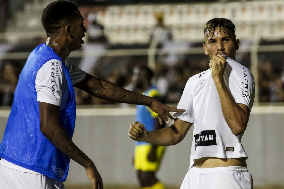 Joo Celeri marca o merecido gol contra o Porto, pela Copinha 2019