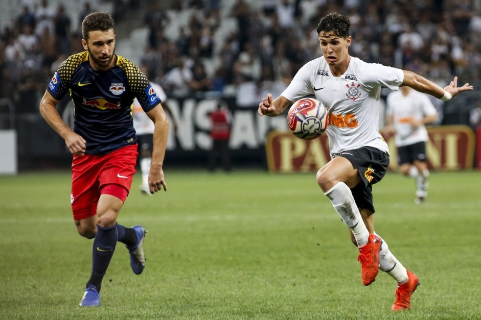 Mateus Vital no jogo contra o Red Bull Brasil, na Arena Corinthians, pelo Paulistão 2019