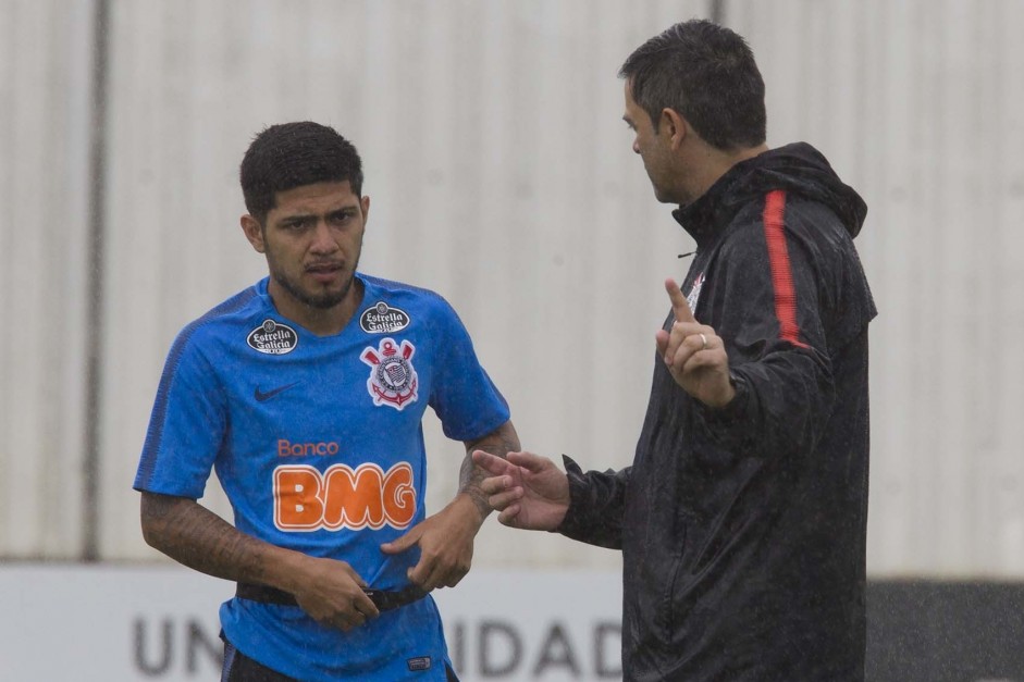 Sergio Díaz não deve ficar no Corinthians até o fim do empréstimo