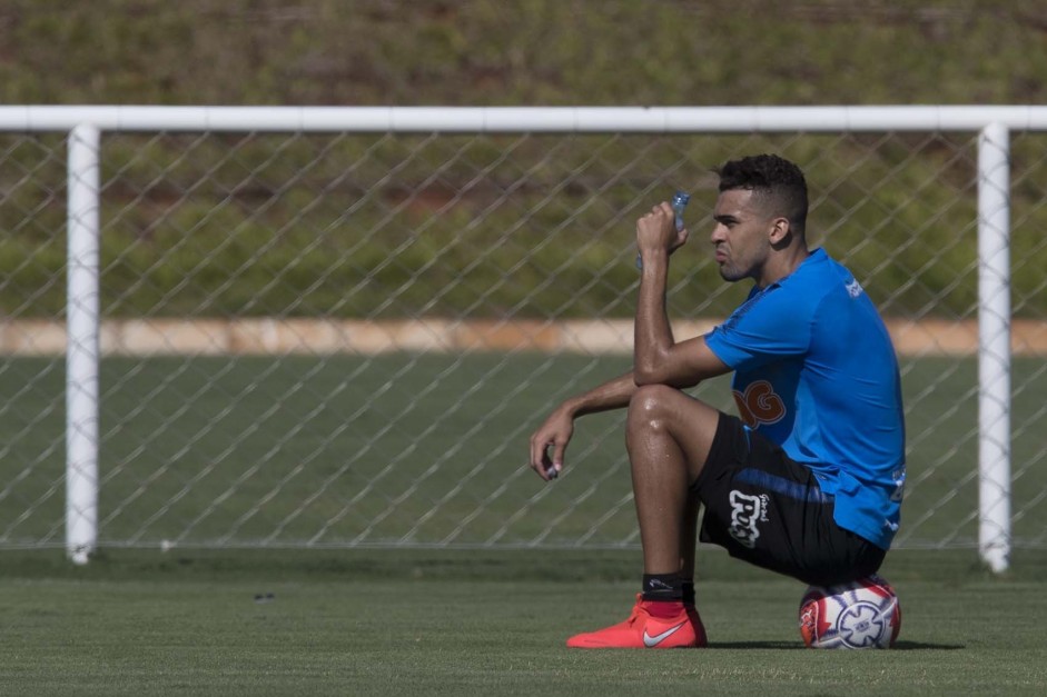Lo Santos voltar ao Corinthians para se recuperar de leso