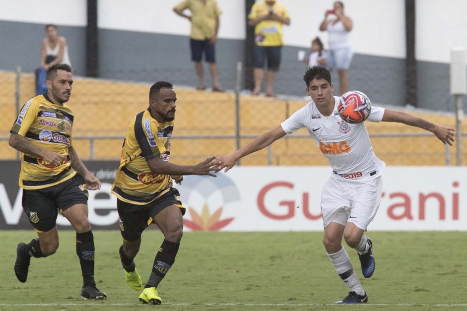 Garoto Araos no jogo contra o Novorizontino, pelo Paulistão