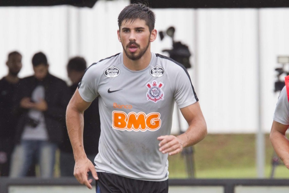 Recm-chegado ao Corinthians, Bruno Mndez  o capito da seleo uruguaia Sub-20