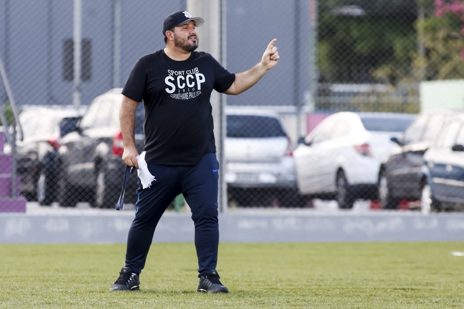Eduardo Barroca deixa a equipe Sub-20 do Corinthians para assumir o Botafogo no profissional Eduardo Barroca deixa a equipe Sub-20 do Corinthians para assumir o Botafogo no profissional