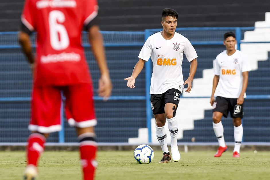 Roni no jogo contra o River-PI, pela Copa do Brasil Sub-20