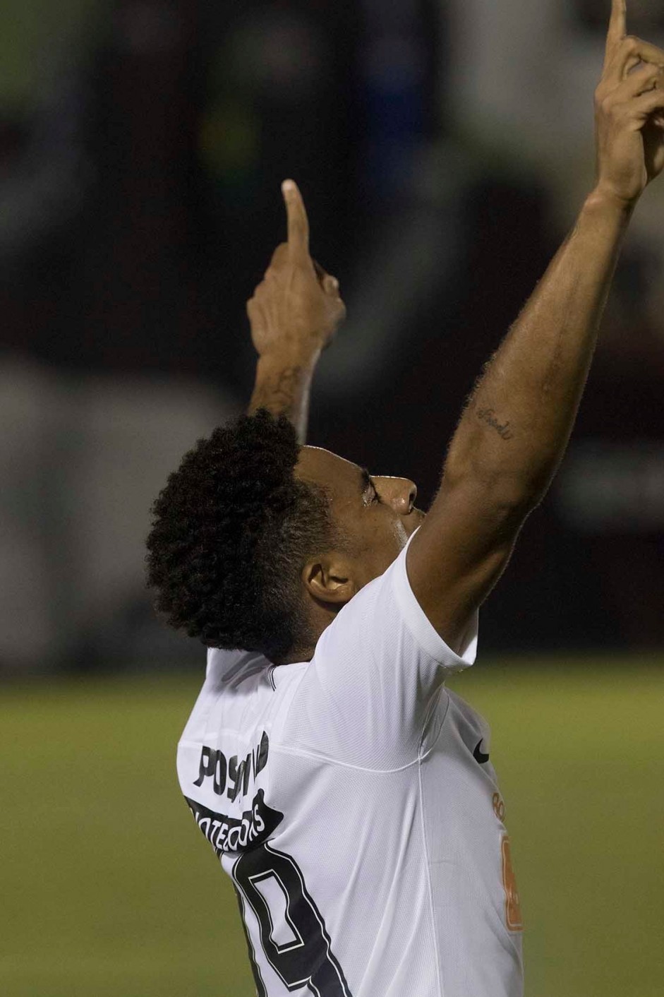 Ele resolve! Gustavo entra e empata a partida para o Corinthians, contra a Ferroviria