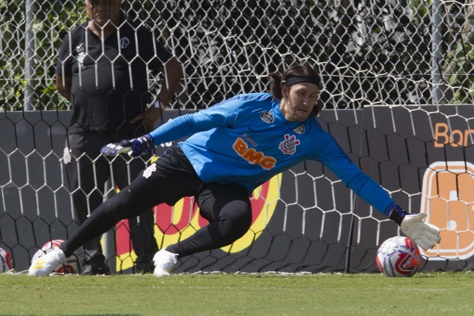 Goleiro Csiso no ltimo treino antes do jogo contra o Santos, pela semifnal do Paulista