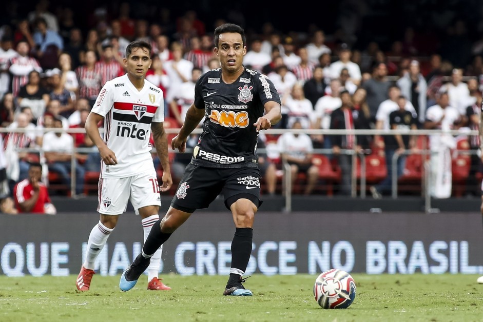 Jadson no duelo contra o So Paulo, pelo Campeonato Paulista 2019