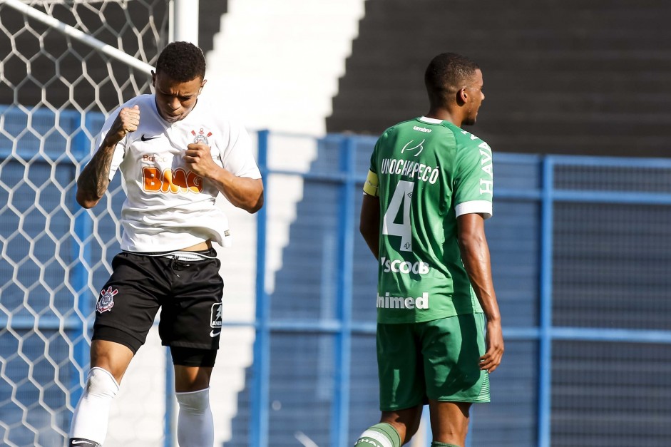 Bilu marcou gol contra a Chapecoense, pela Copa do Brasil Sub-20