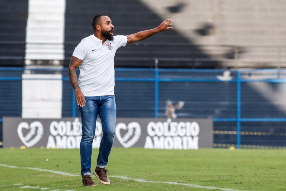 Dyego Coelho comandou o empate contra o Cruzeiro, pela Copa do Brasil Sub-20