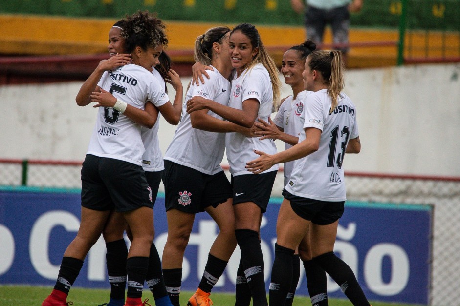 Corinthians goleou Portuguesa por 5 a 0, pelo Paulista Feminino