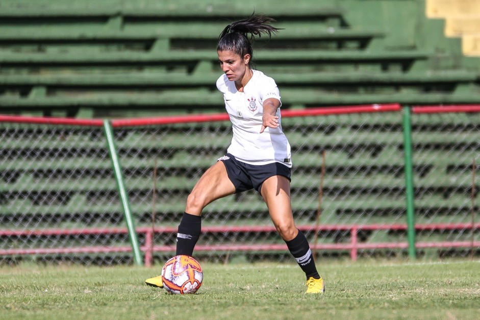 Paulinha foi destaque contra a Portuguesa, pelo Paulista Feminino