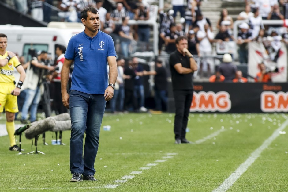 Carille foi muito elogiado por jogadores do atual elenco do Corinthians