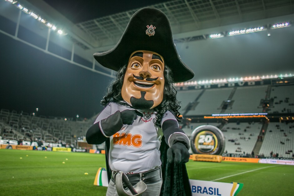 Mosqueteiro do Corinthians antes da partida contra a Chapecoense, pela Copa do Brasil