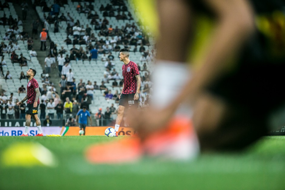 Aquecimento do Corinthians antes do jogo contra a Chapecoense, pela Copa do Brasil, na Arena