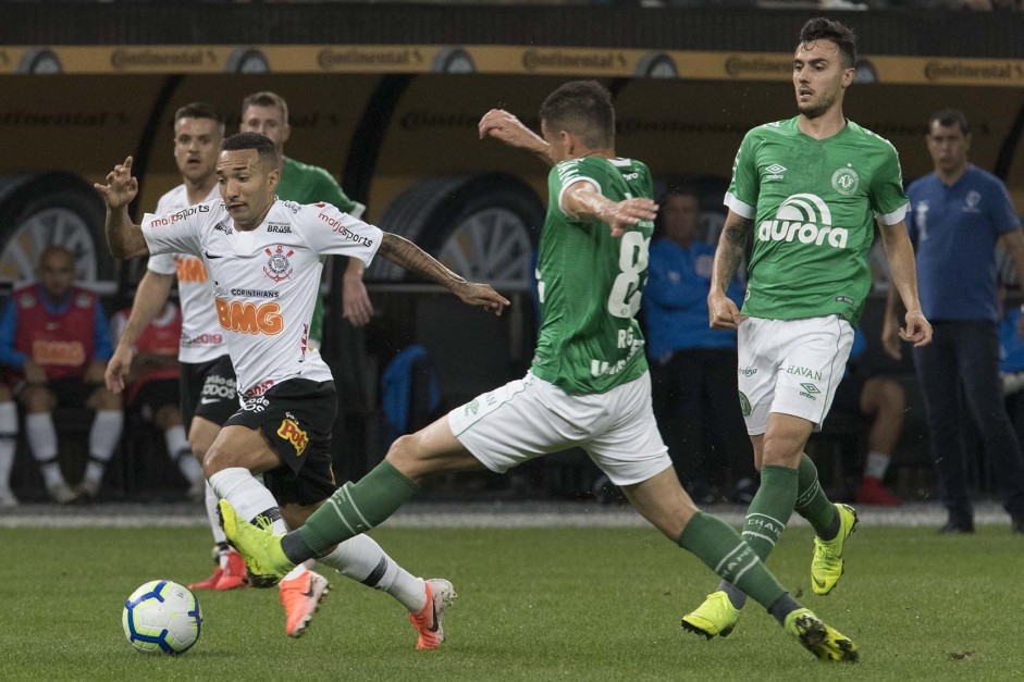 Clayson no duelo contra a Chapecoense, pela Copa do Brasil, na Arena Corinthians