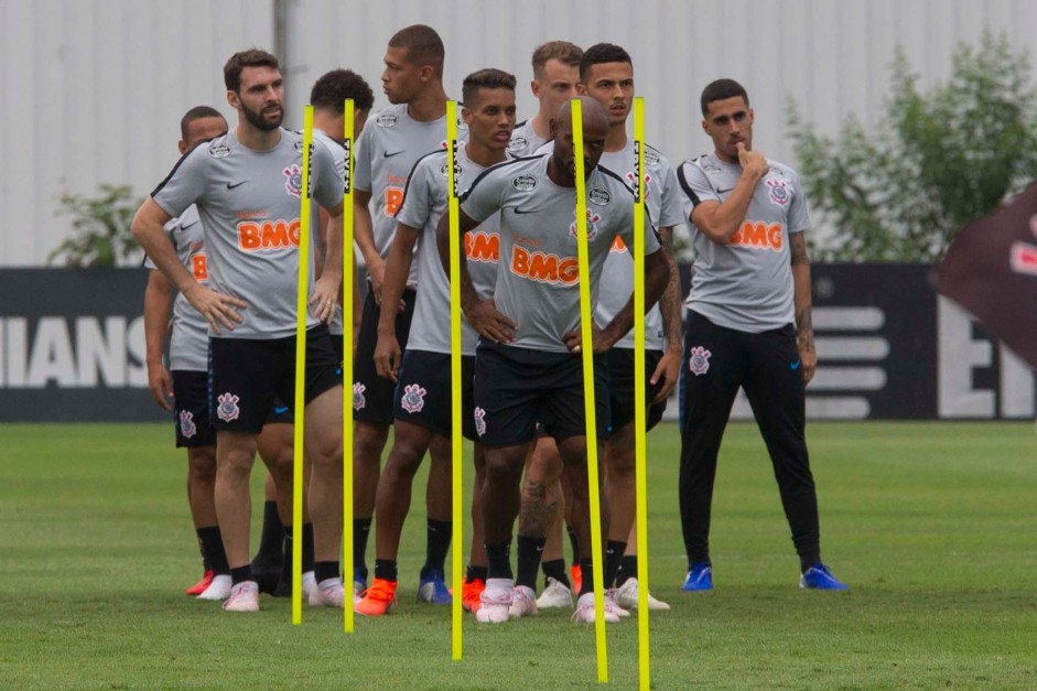 Corinthians finaliza treinos para jogo decisivo contra a Chapecoense