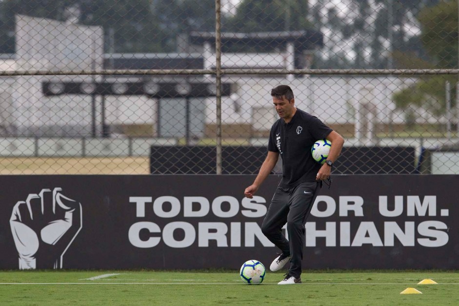 Cuca no último treino antes da decisão contra a Chapecoense