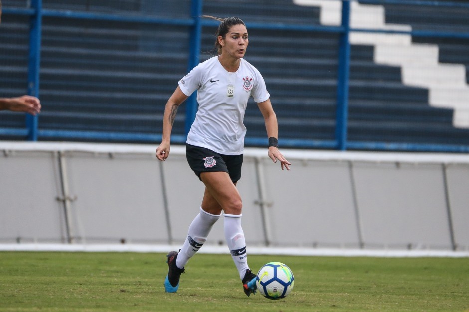 Gabi Zanotti no duelo contra o São José, pelo Brasileirão Feminino