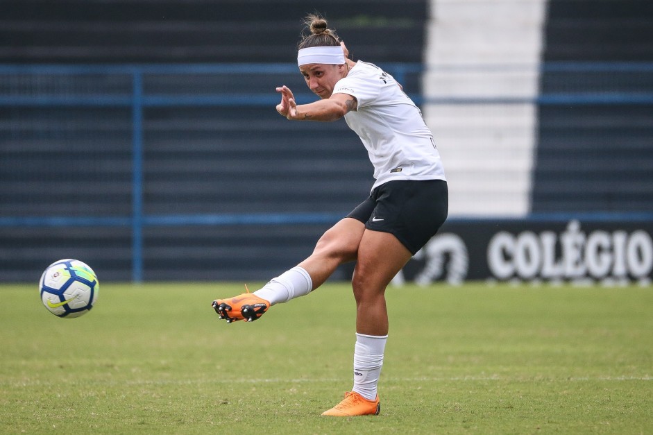 Pardal durante jogo contra o So Jos, pelo Brasileiro Feminino