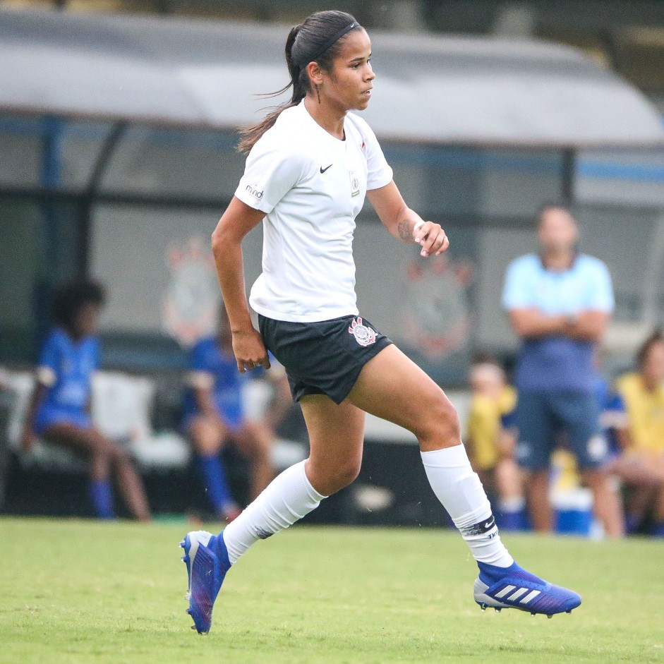 Victória durante jogo contra o São José, pelo Campeonato Brasileiro Feminino