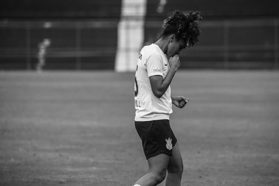 Ingryd fez o último gol do Corinthians Futebol Feminino contra o São José
