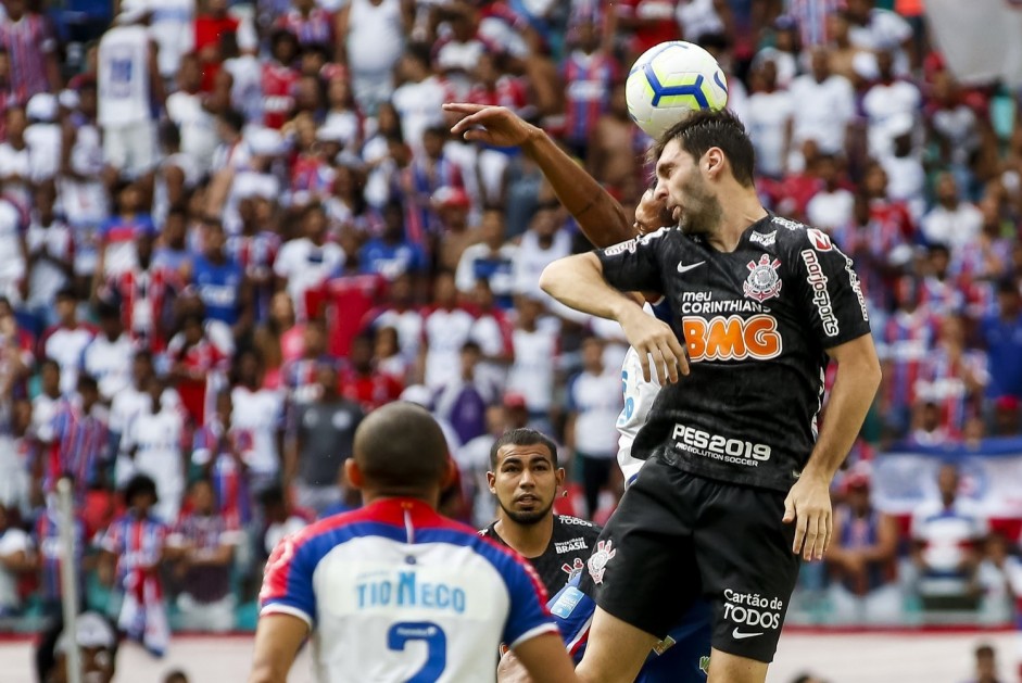 Mauro Boselli durante jogo contra o Bahia, pela estreia do Campeonato Brasileiro