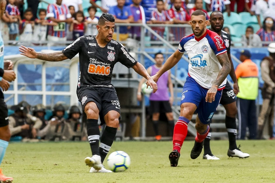 Ralf durante jogo contra o Bahia, pela estreia do Campeonato Brasileiro Ralf durante jogo contra o Bahia, pela estreia do Campeonato Brasileiro