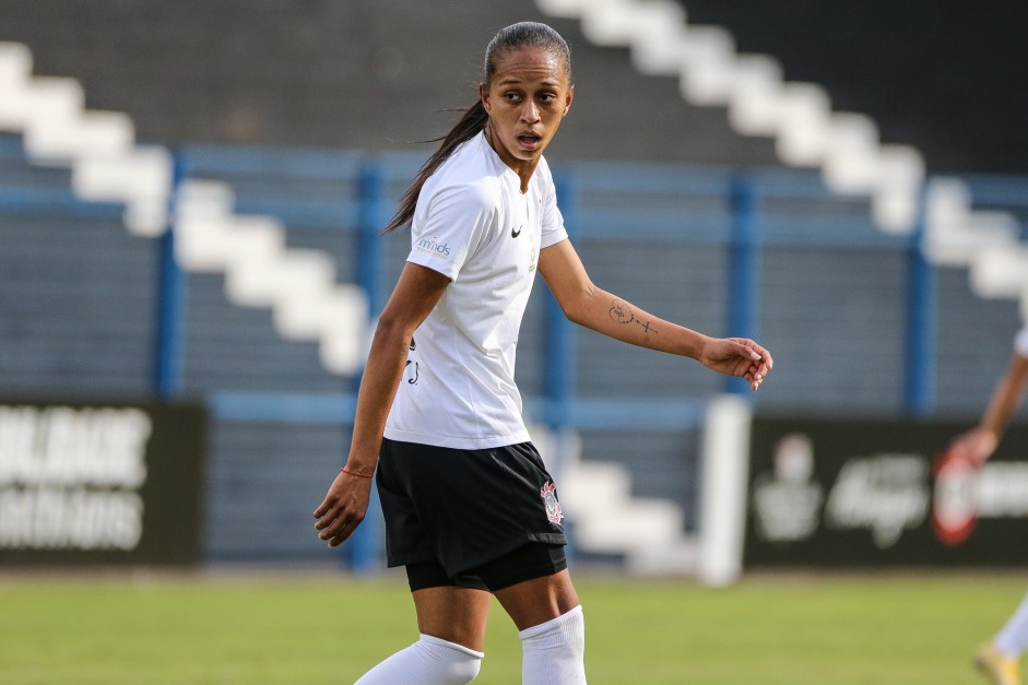Adriana marcou dois, dos quatro gols do Corinthians contra o São José