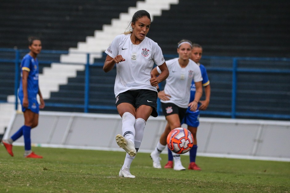 Gabi Nunes durante jogo contra o São José, pelo Campeonato Paulista Feminino