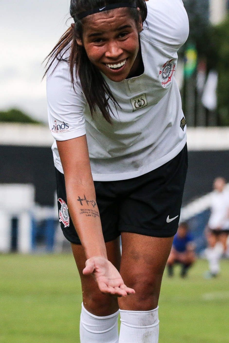 Victória durante comemoração de seu gol contra o São José, pelo Paulista Feminino