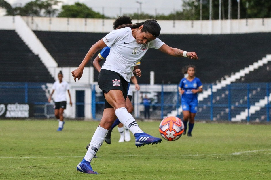 Victória durante jogo contra o São José, pelo Campeonato Paulista Feminino