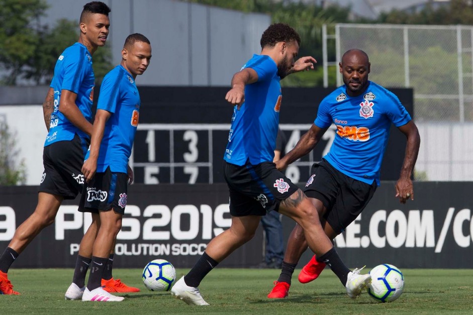 Corinthians faz último treino do Corinthians antes de enfrentar a Chapecoense