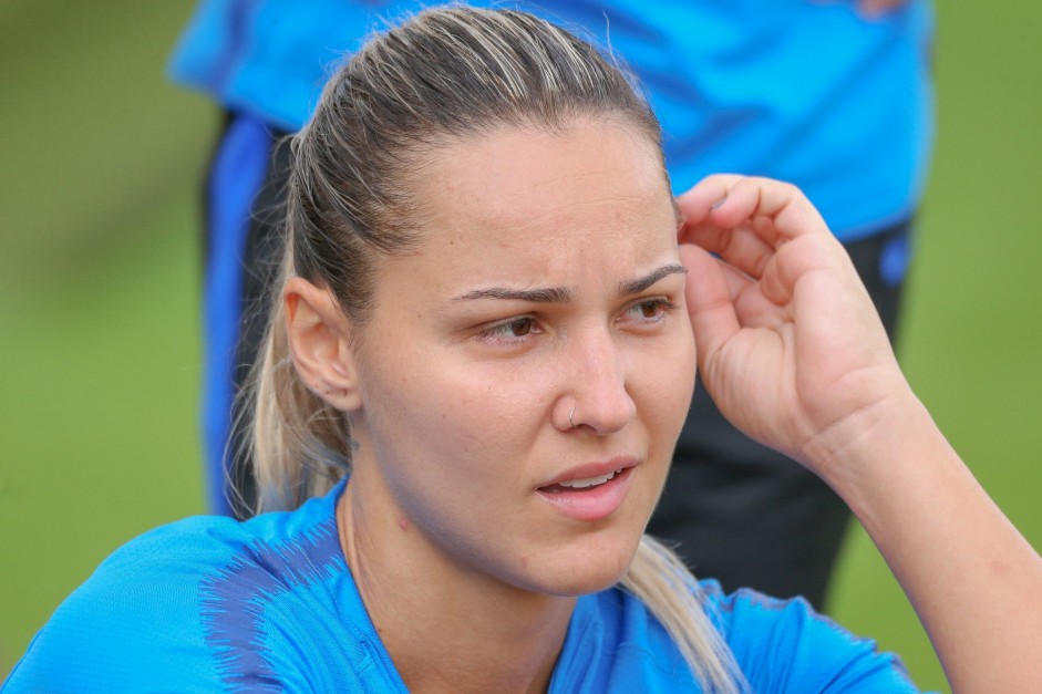 Giovanna Crivelari no treinamento do Corinthians Futebol Feminino desta terça-feira