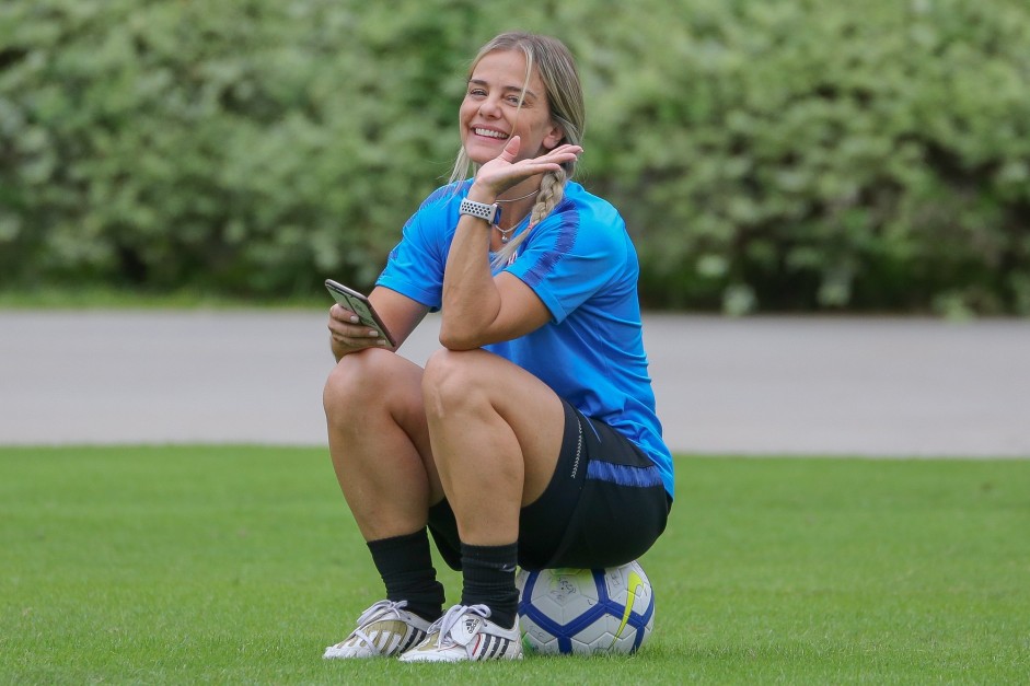 Milene Domingues no treinamento do Corinthians Futebol Feminino desta terça-feira