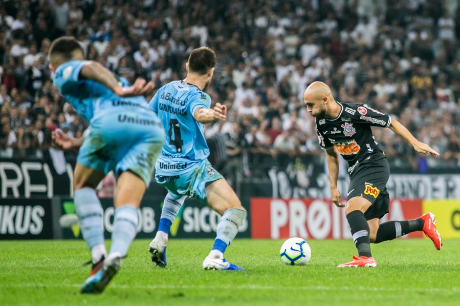 Rgis na partida contra o Grmio, pelo Campeonato Brasileiro, na Arena Corinthians