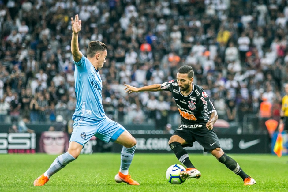 Clayson no duelo contra o Grmio, pelo Brasileiro, na Arena Corinthians