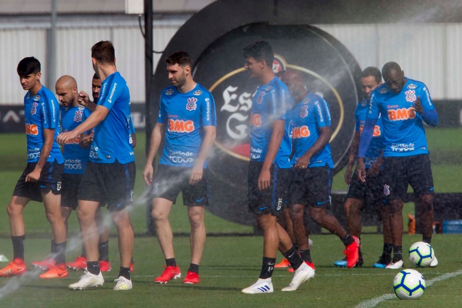 Corinthians treina nesta segunda-feira no CT Joaquim Grava