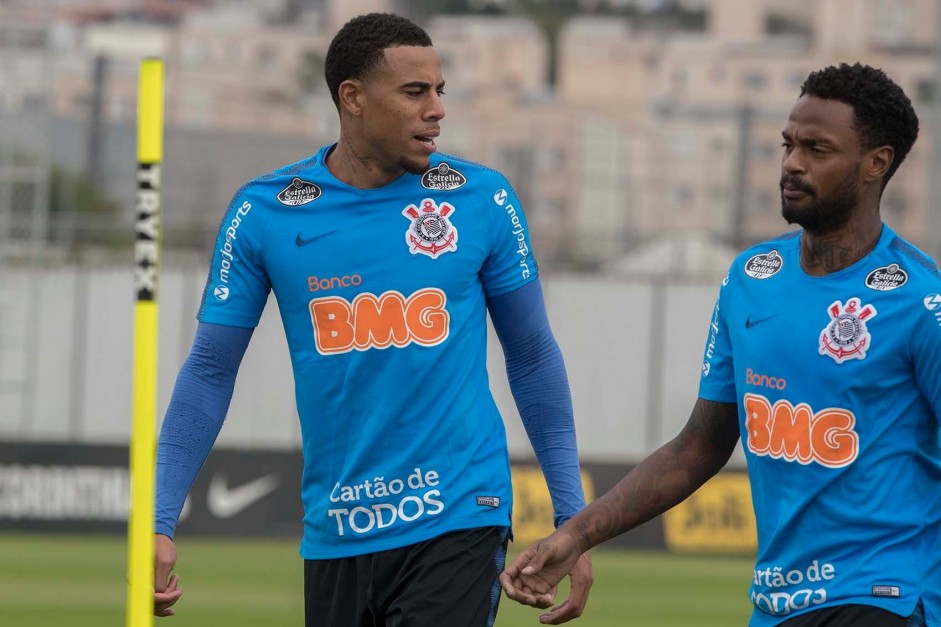 Gustavo e Ren Jnior no treino de hoje no CT Joaquim Grava