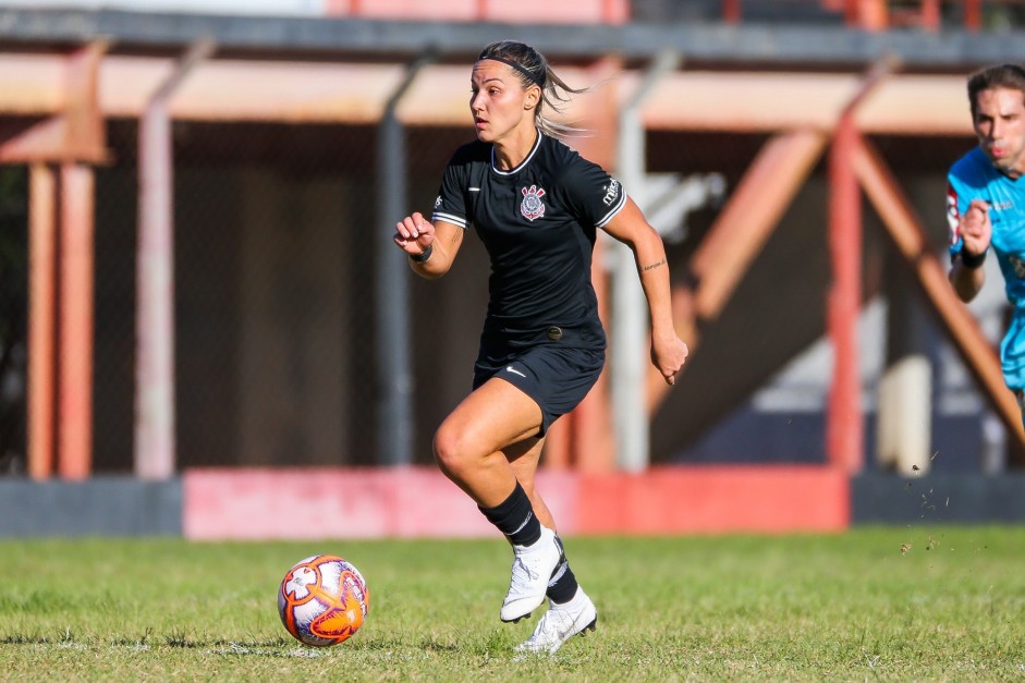 Criverlari durante jogo contra a Portuguesa, pelo Campeonato Paulista Feminino