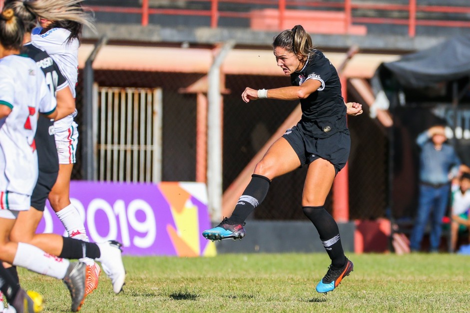 Gabi Zanotti durante jogo contra a Portuguesa, pelo Campeonato Paulista Feminino 2019