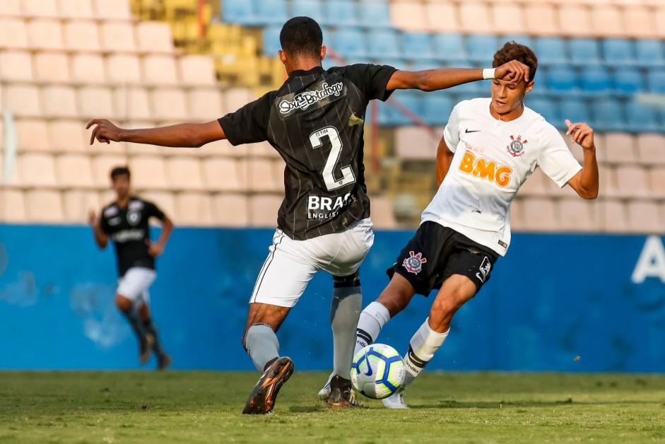 Corinthians 3x0 Botafogo foi o placar da partida vlida pelo Brasileiro Sub-17