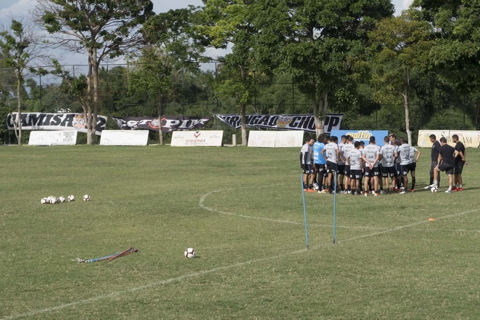 Corinthians faz primeiro treino na Venezuela, para jogo contra o Deportivo Lara