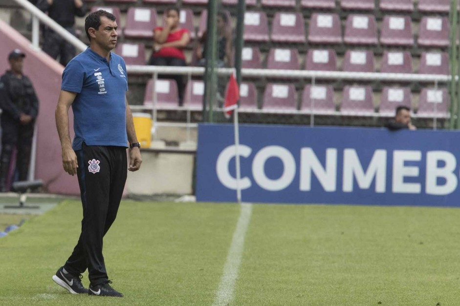 Carille no jogo contra o Deportivo Lara, pela Copa Sul-Americana