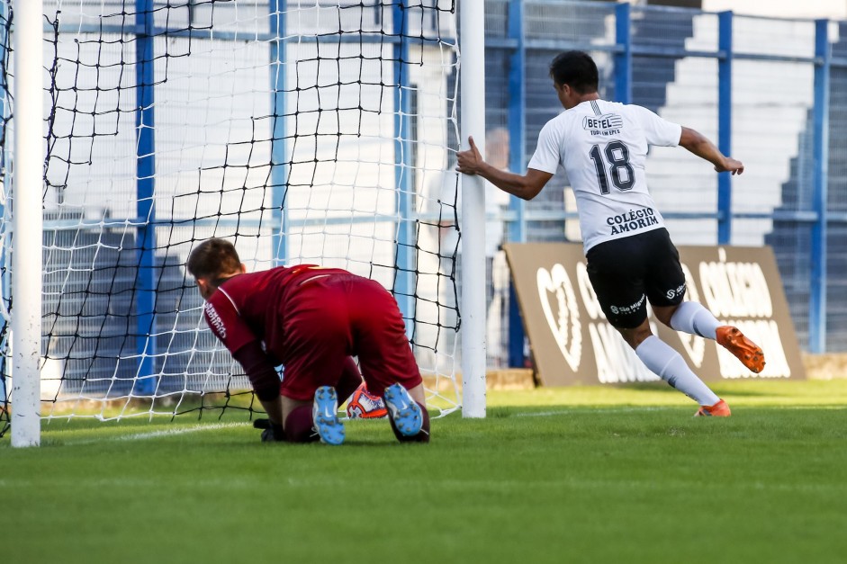 Hugo marcou o gol da vitória contra o São Caetano, pelo Paulista Sub-20