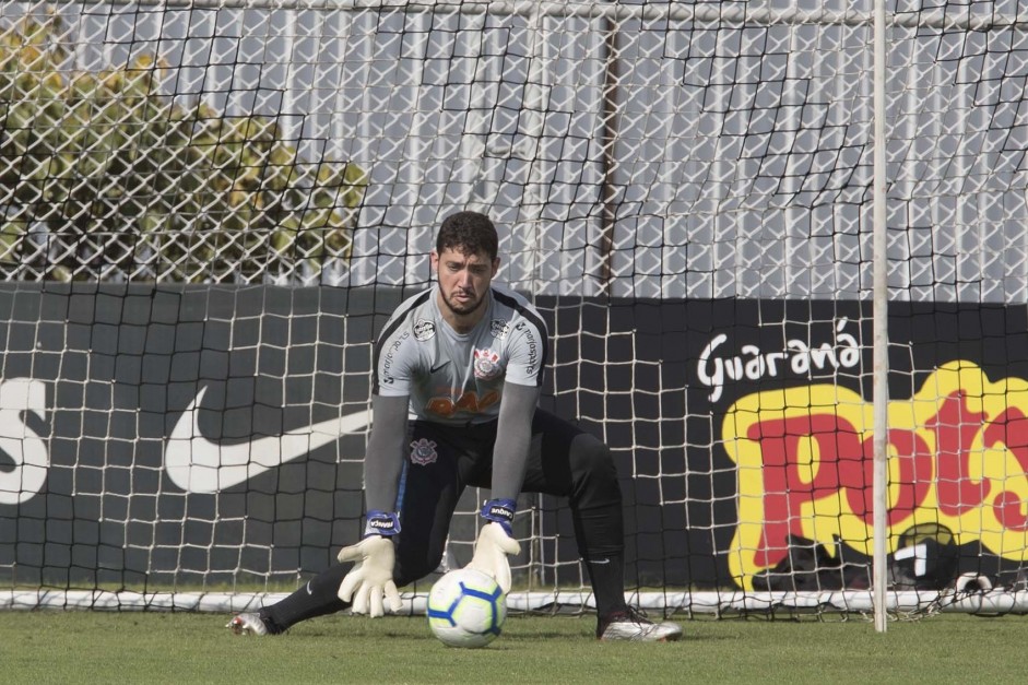 Caíque França no primeiro treino antes do jogo contra o Flamengo, pela Copa do Brasil