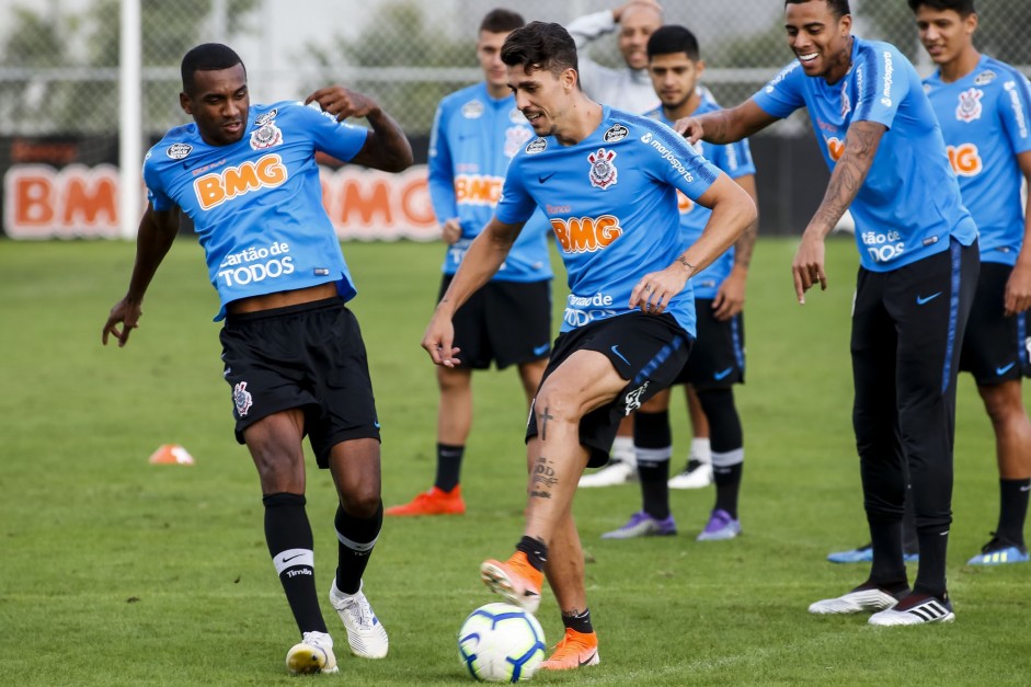 Marllon, Avelar e Gustavo no ltimo treino antes do jogo contra o Flamengo