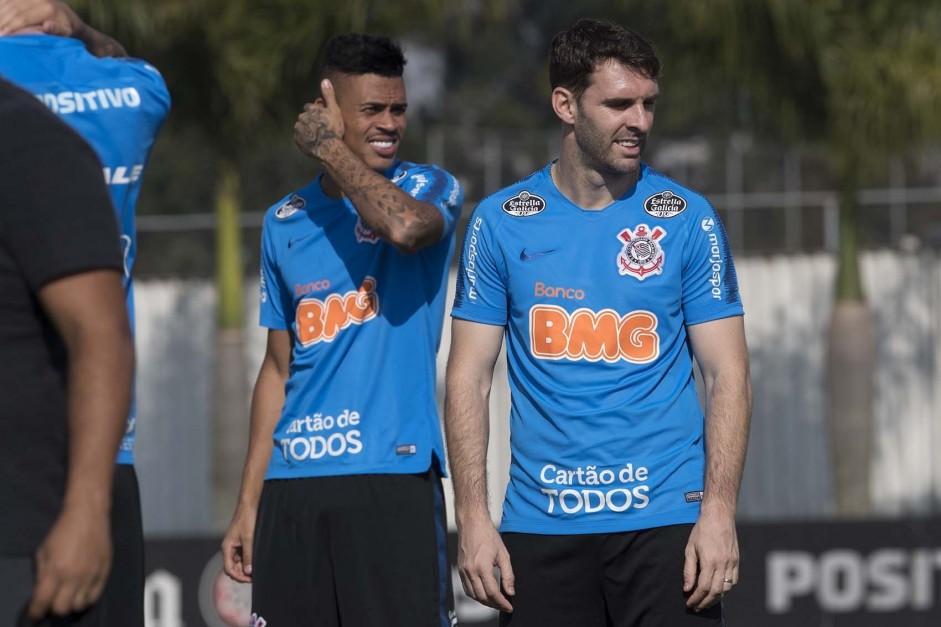 Richard e Boselli no primeiro treino preparatório para duelo contra o Flamengo
