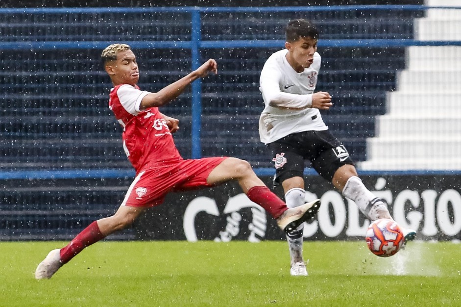 Timozinho Sub-15 no tomou conhecimento e venceu o Audax